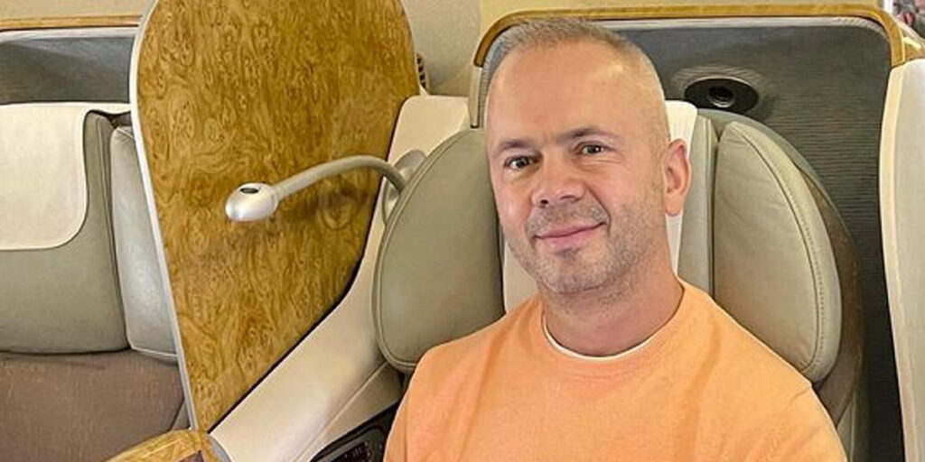 Piotr Śledź – kim jest tajemniczny milioner z Instagrama? Żona, dzieci i życie prywatne gwiazdora