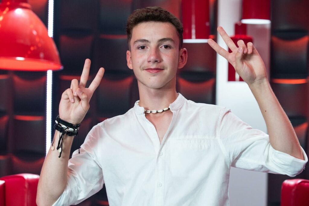 Nikodem Pajączek – kim jest gwiazdor The Voice Kids? Wiek, dziewczyna i rodzina